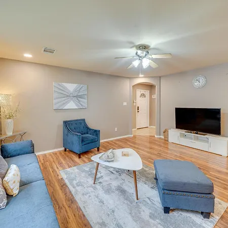 Stylish Family Home 3 Mi To Seaworld San Antonio!